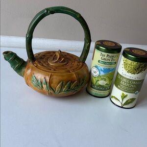 Ceramic Bamboo-Inspired Teapot w/Frog & Handle & 2 cans of The Republic of Tea